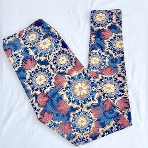 LuLaRoe Tall&Curvy Unicorn Legging New